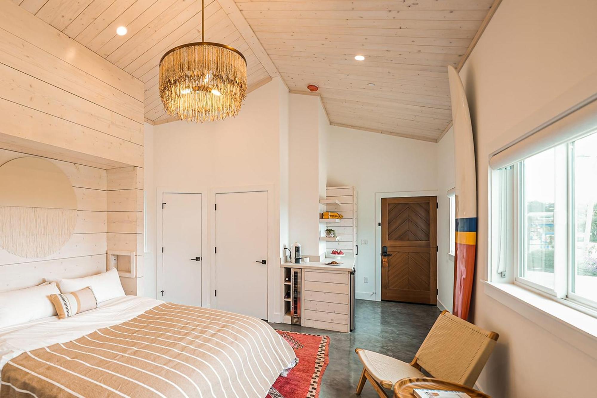 Funboard Room Includes King Bed And Mini Kitchenette Стинсон-Бич Экстерьер фото